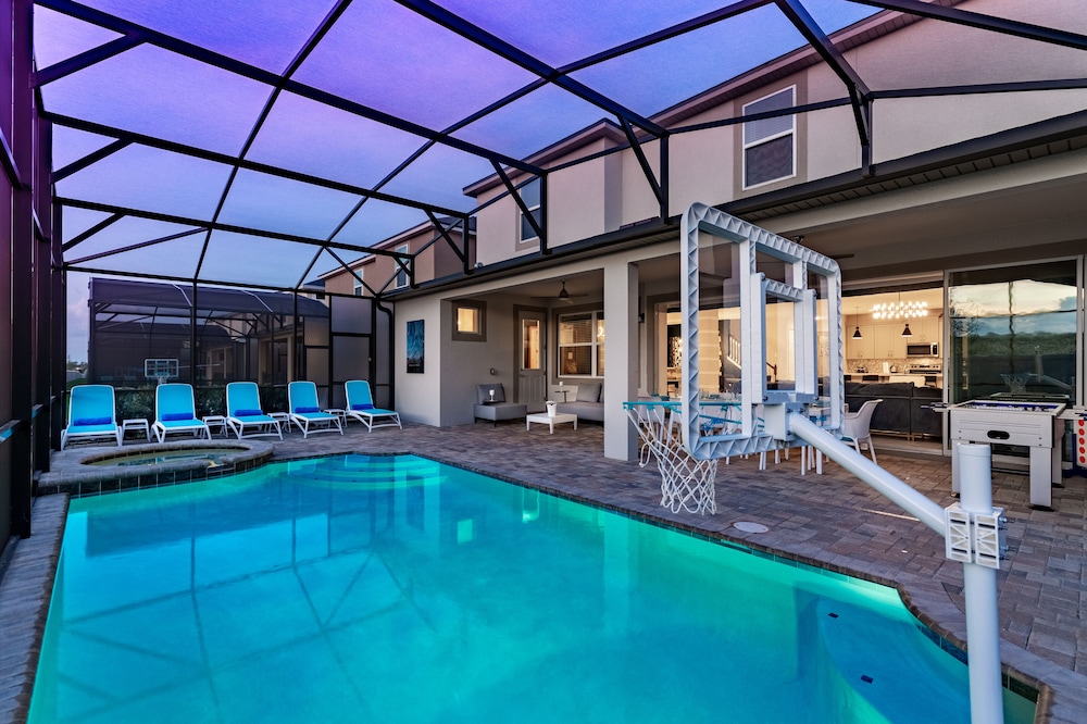 Solara Resort Luxury 9 Bedroom Homes - photo 31