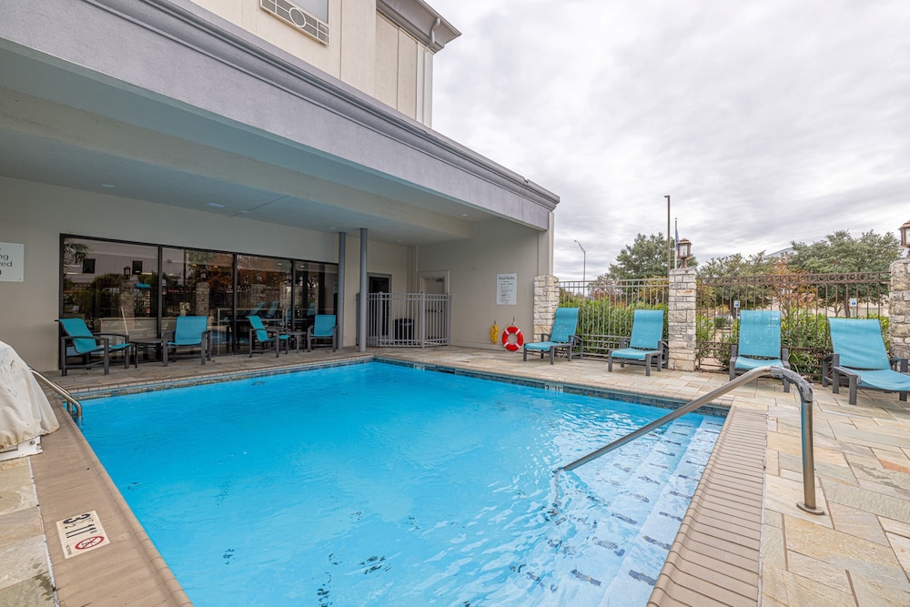 Holiday Inn Express & Suites College Station by IHG - photo 38