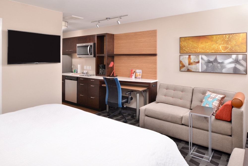 TownePlace Suites by Marriott Ontario Chino Hills - photo 16