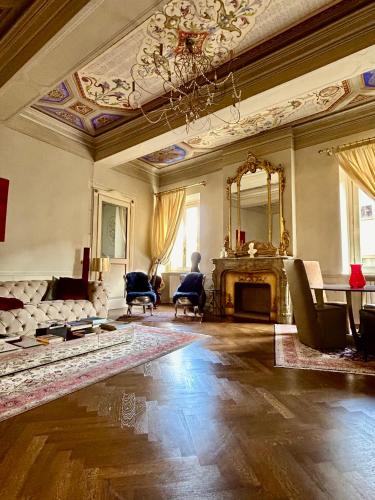 Domus Tua — 4-Star Luxury Hotel in Modena, Italy