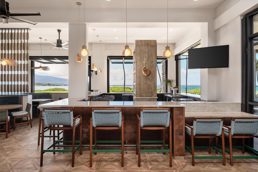 Hampton Inn & Suites by Hilton Maui North Shore - photo 53
