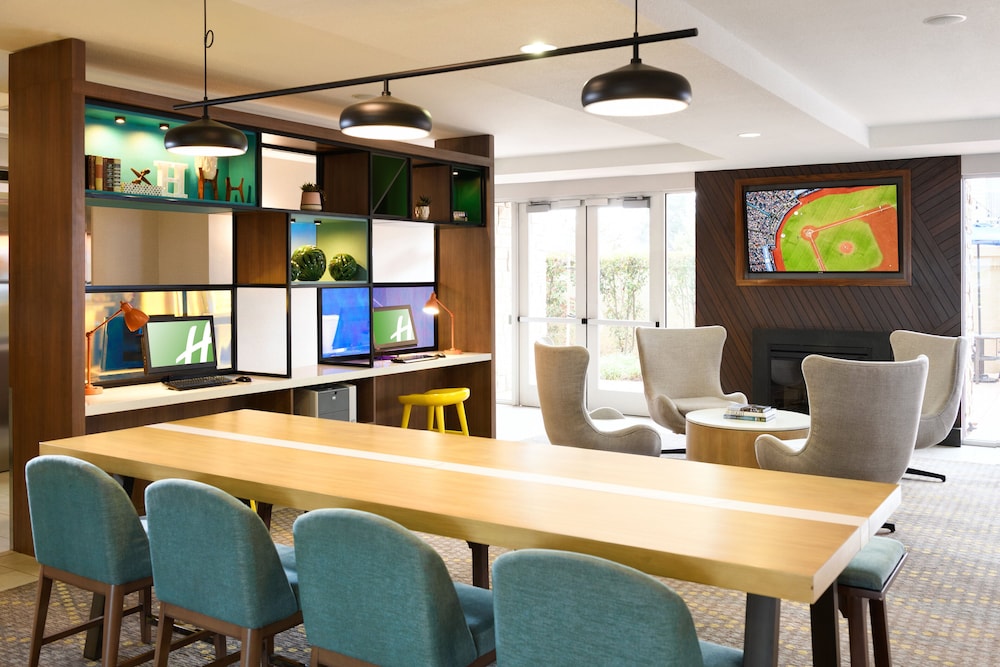 Holiday Inn & Suites Oakland Airport by IHG - photo 50