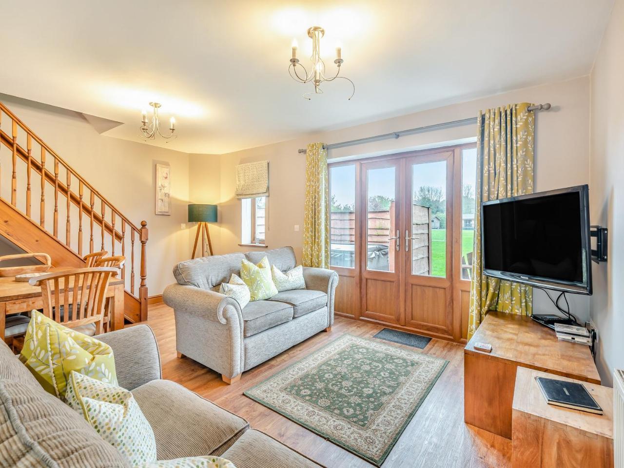 Lake View 2 Uk45578 — hotel in Alford