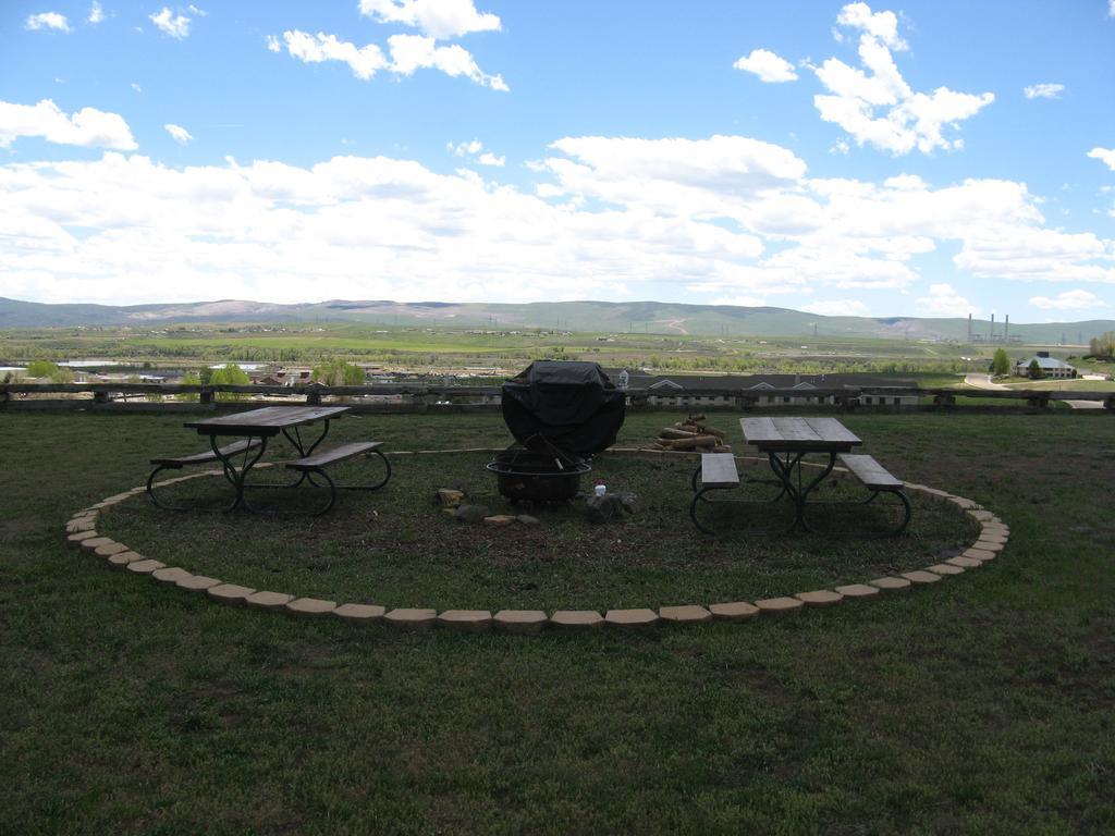 Valley Vista Inn - photo 7