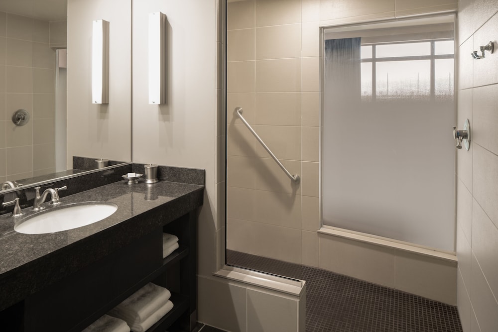Grand Falls Casino & Golf Resort - photo 4