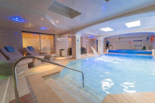 Atlantic Hotel — hotel in Tenby