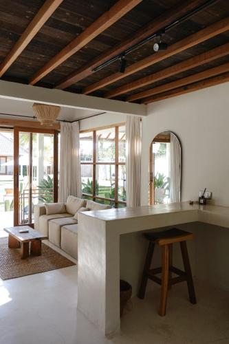 Nakama - last minute hotel in Unknown City