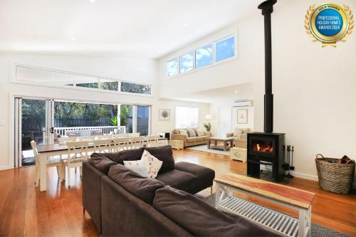 Calming Waters Pet Friendly Community Pool - last minute hotel in Unknown City