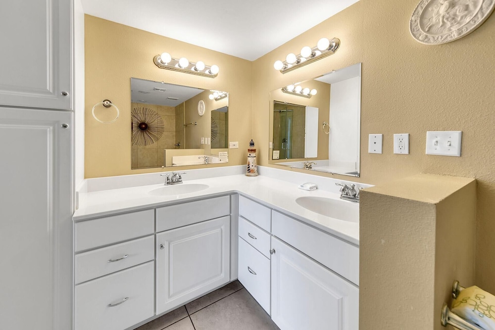 Destin Towers 102 - photo 25