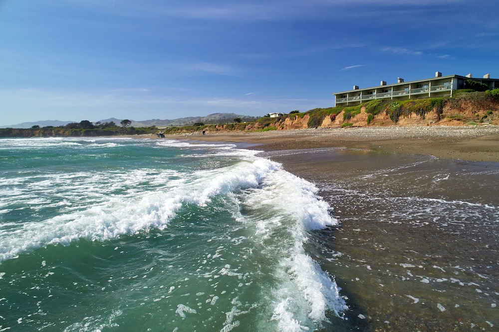 Cavalier Oceanfront Resort - photo 55