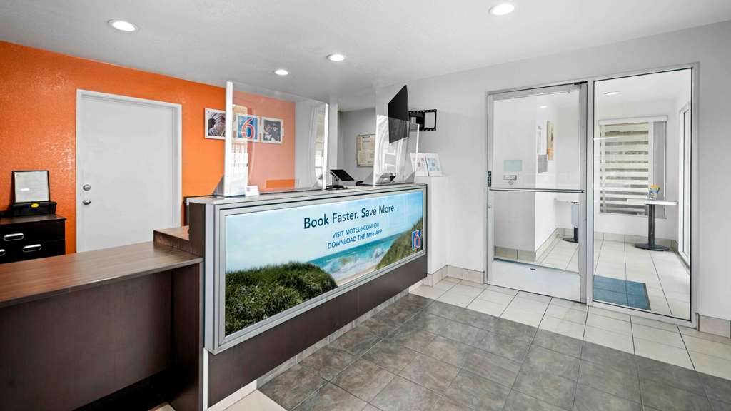 Motel 6 Monterey CA - photo 24