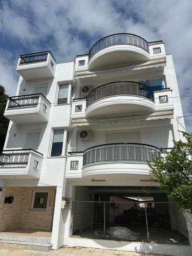 Boskos Apartments — 4-Star Luxury Hotel in Asprovalta, Greece