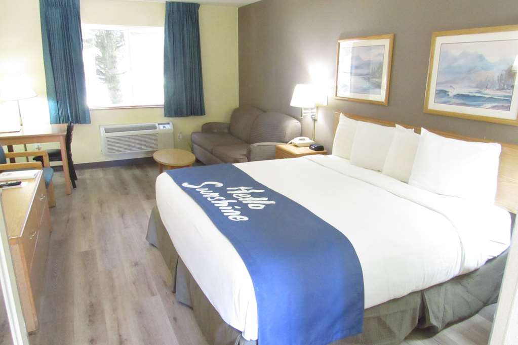 Days Inn by Wyndham Ocean Shores - photo 14