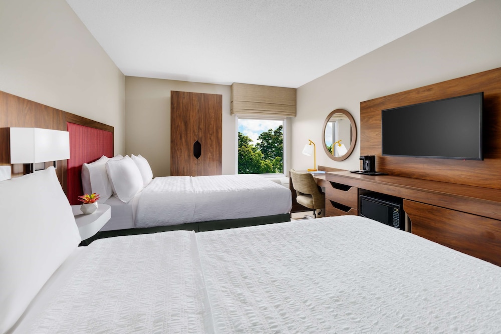 Hampton Inn Ft. Lauderdale Cypress Creek - photo 10