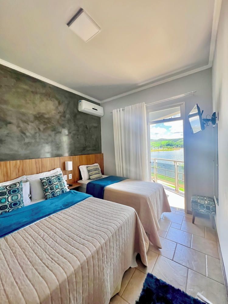 Lara’s Hotel in Capitolio, Brasil