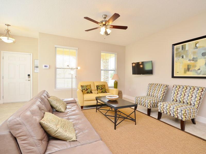 Luxury 7 Bedroom 5.5 Bedroom Vacation Home In Solterra Resort - photo 15