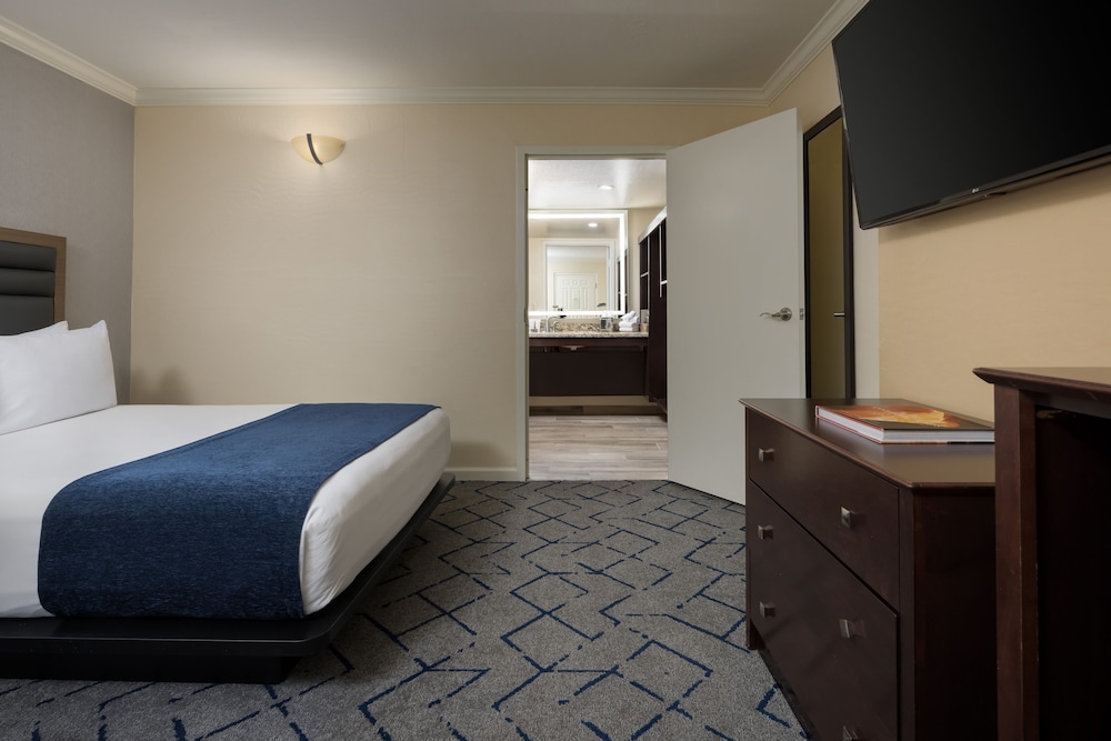 Kimpton Miralina Resort & Villas by IHG - photo 15