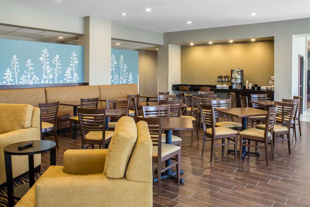 Sleep Inn & Suites Fort Dodge - photo 47