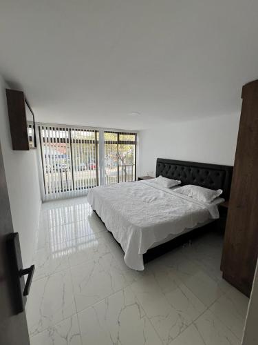 Alojamiento Privado en Avenida Principal in Manizales, Colombia