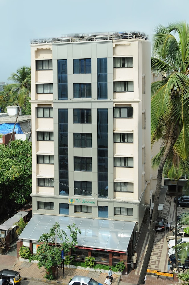 The Emerald Hotel & Executive Apartments in Mumbai, India