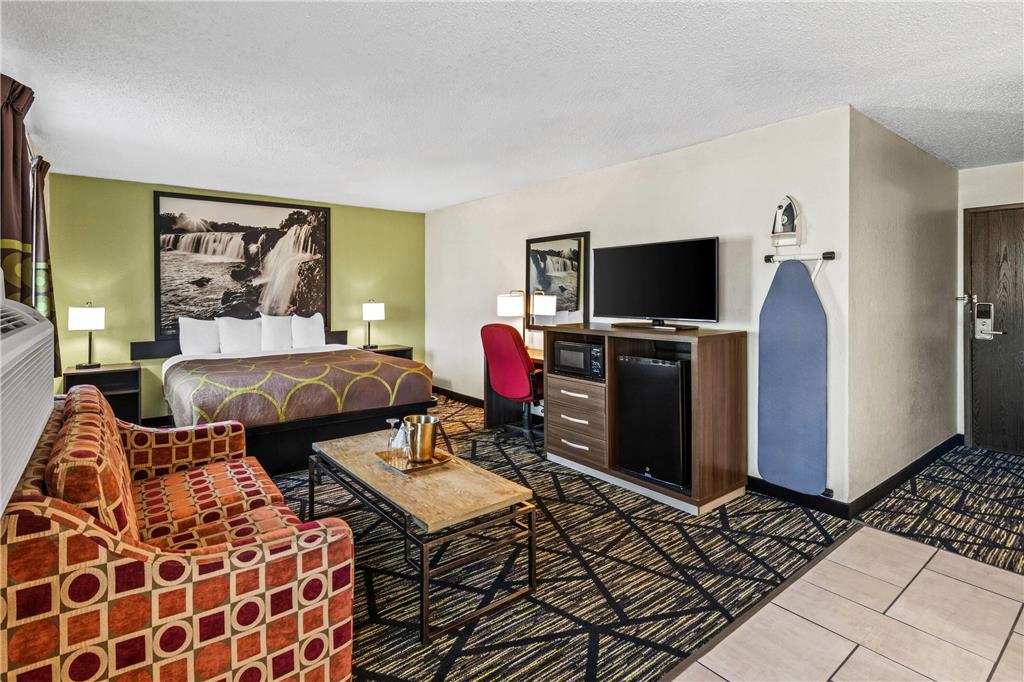 Super 8 by Wyndham Independence Kansas City - photo 21
