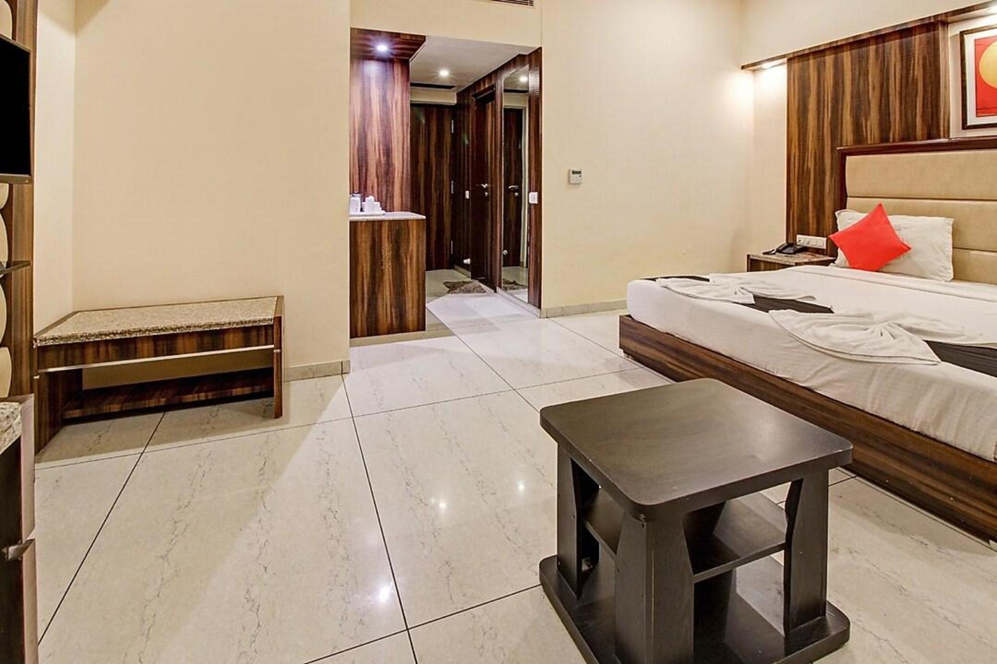 Hotel Sach Regency — Anand — photo 4