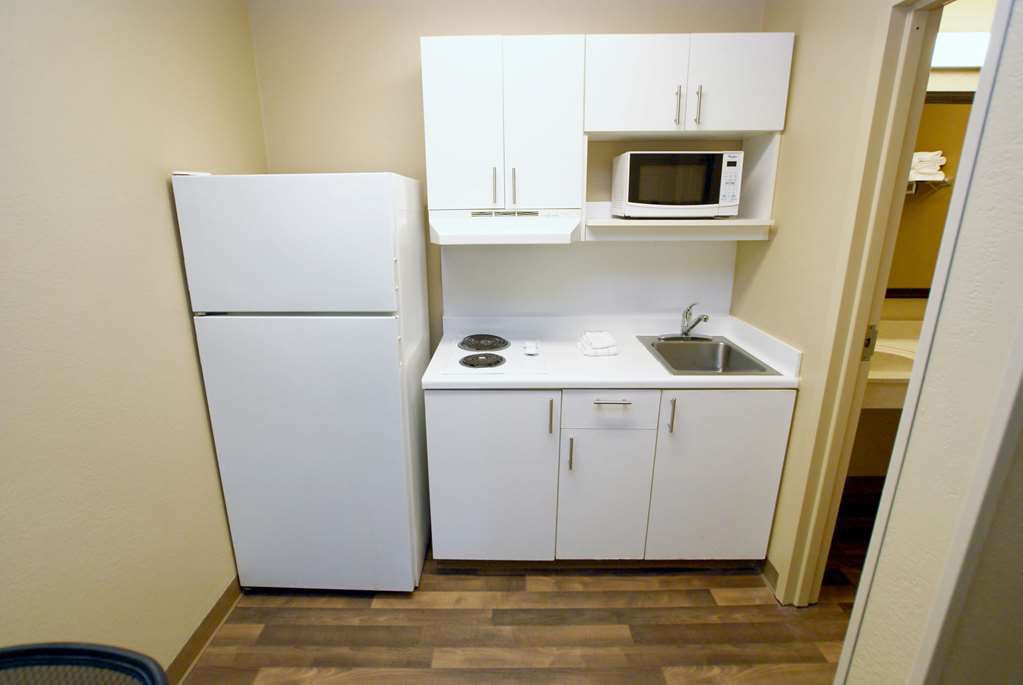 MainStay Suites Knoxville Cedar Bluff - photo 9
