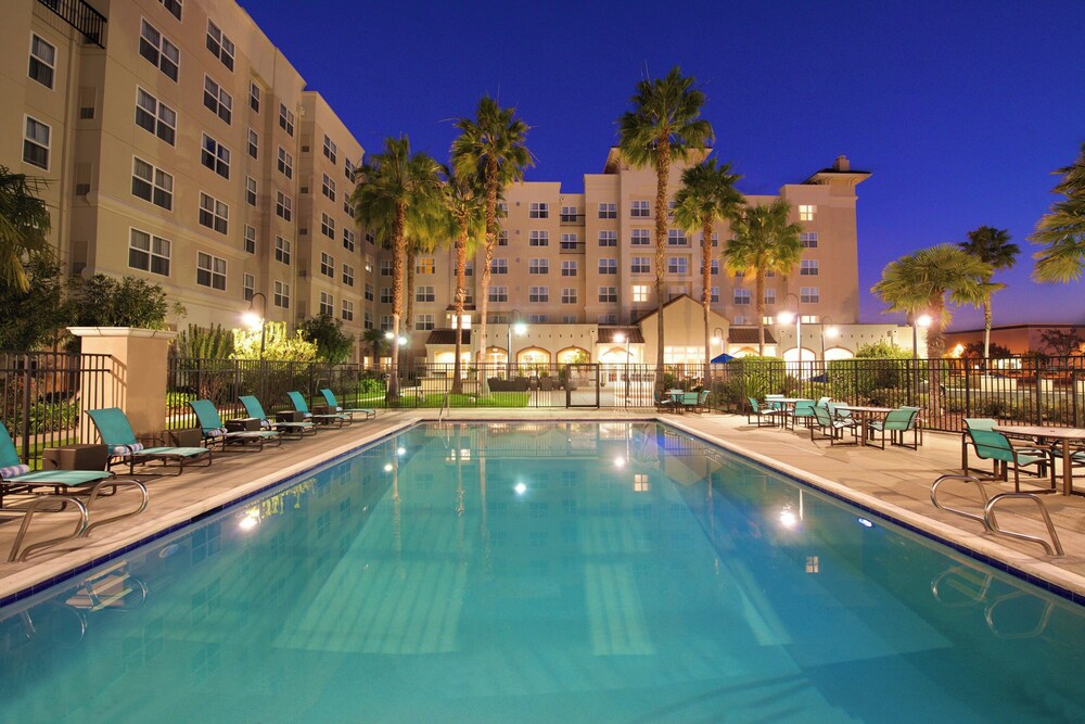 Residence Inn by Marriott Newark Silicon Valley - photo 30