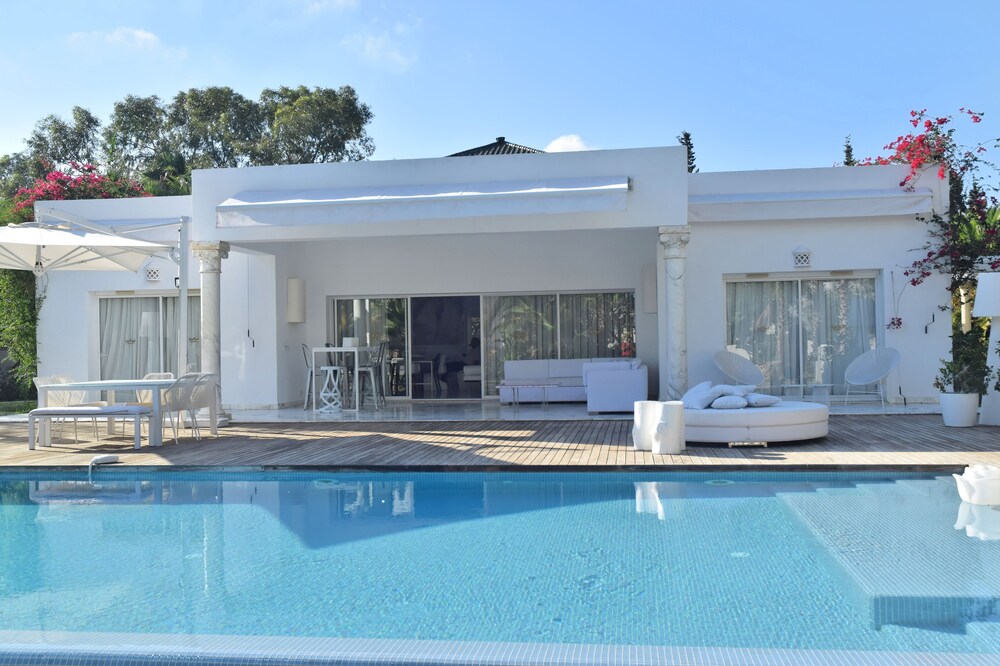Villa Oceana Adults Only — 4-Star Luxury Hotel in Hammamet, Tunisia