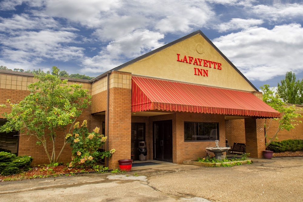 Lafayette Inn - photo 43