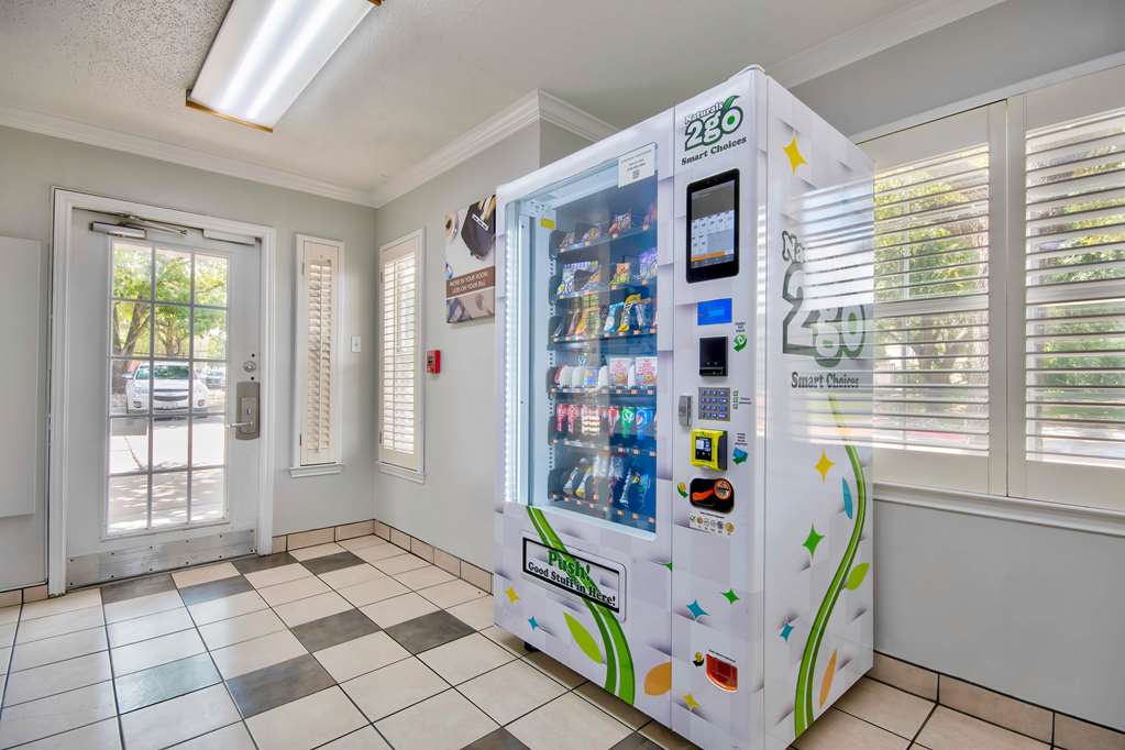 Studio 6 Extended Stay Austin TX Midtown - photo 24