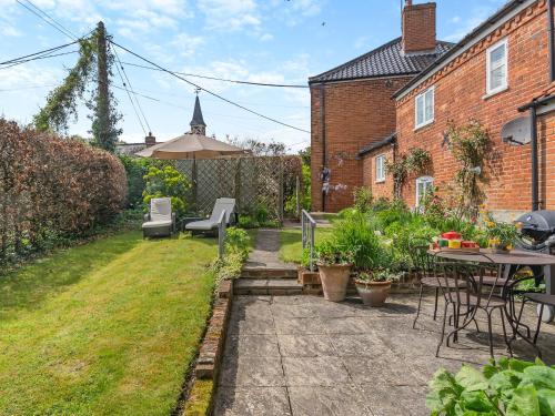 Stable Cottage — 5-Star Luxury Hotel in Fakenham, United Kingdom