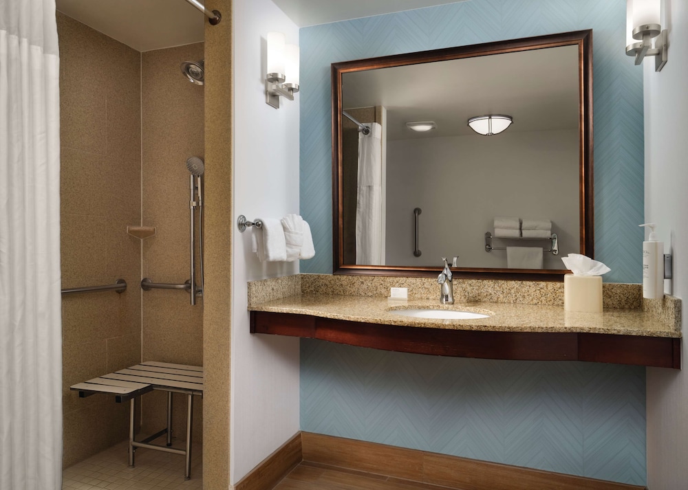 Hilton Garden Inn Ann Arbor - photo 21