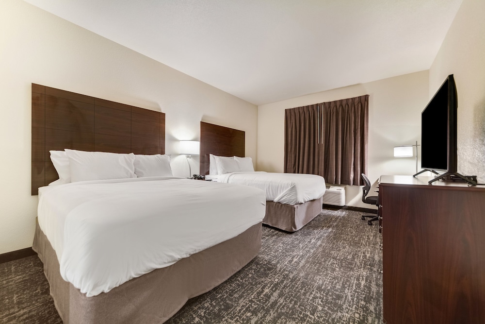 Cobblestone Hotel & Suites Cozad - photo 41