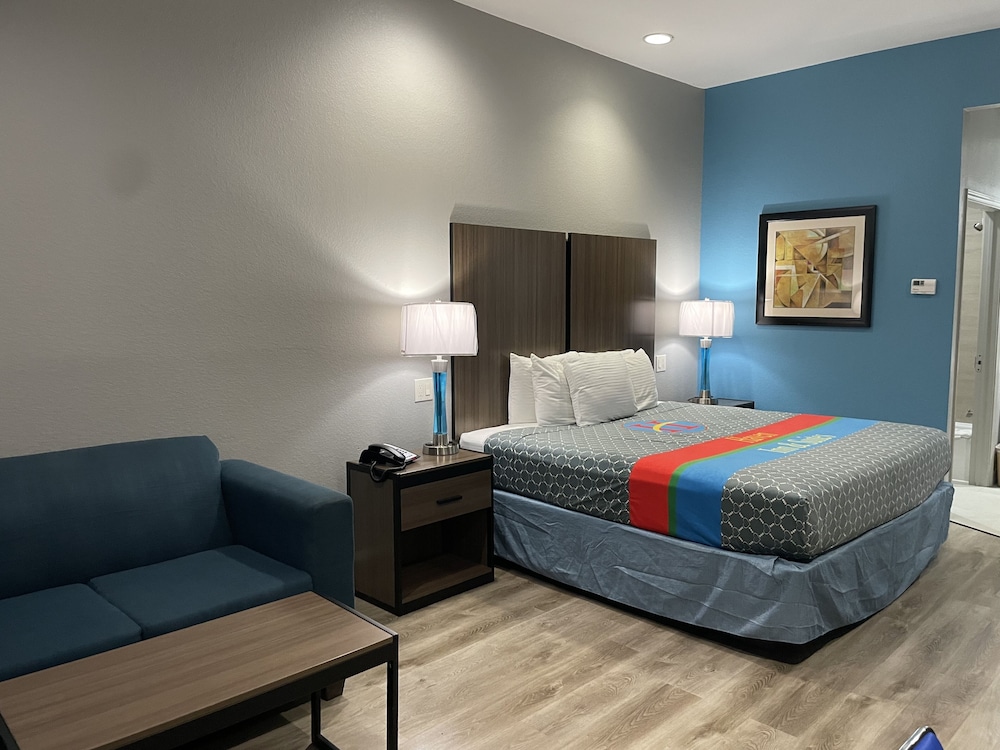 Haven Inn & Suites Downtown Houston - photo 8