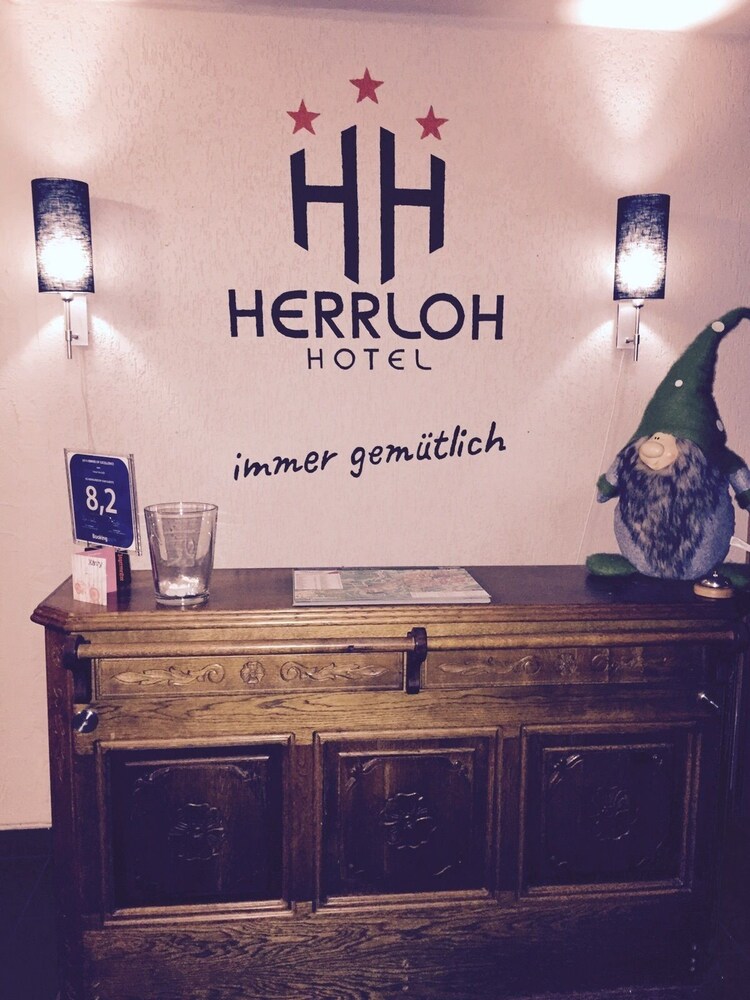 Check-in/Check-out Kiosk