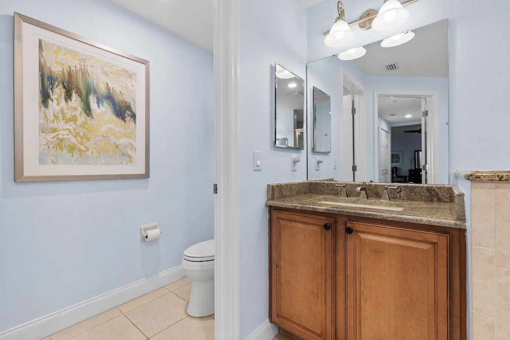Atlantic Villas 303 — 4-Star Luxury Hotel in New Smyrna Beach, United States