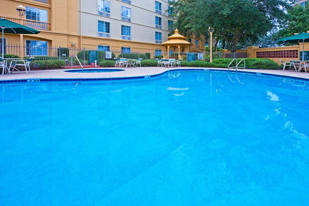 La Quinta Inn & Suites by Wyndham Ocala - photo 8