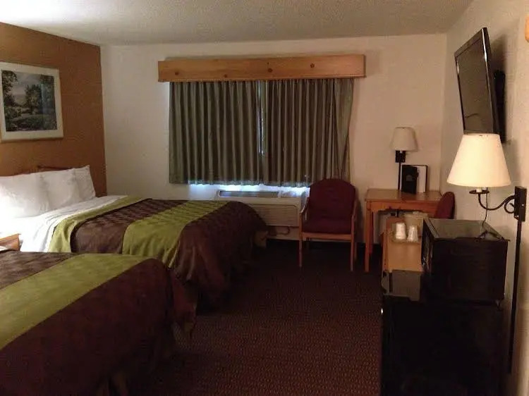 AmericInn Belle Plaine - photo 13