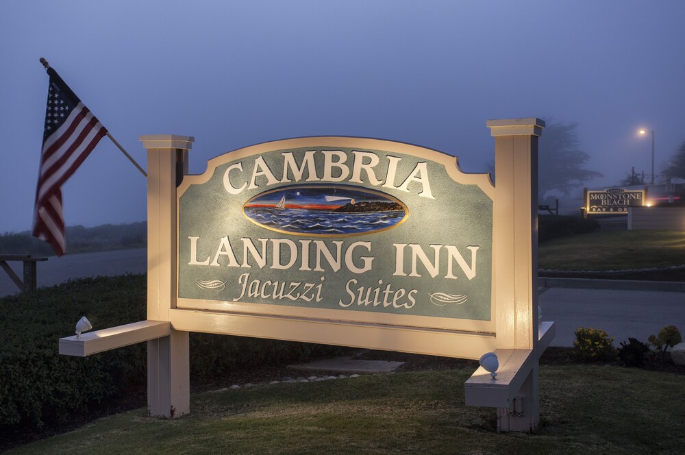 Cambria Landing Inn & Suites - photo 44