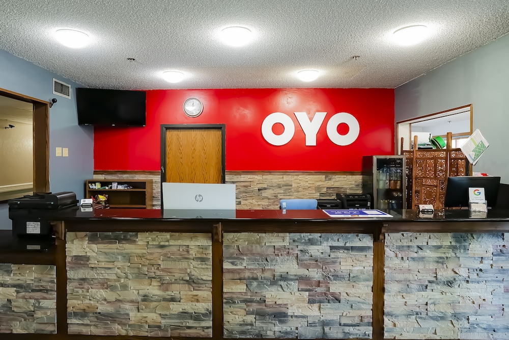 OYO Hotel Redwood Falls near Jackpot Casino - photo 4