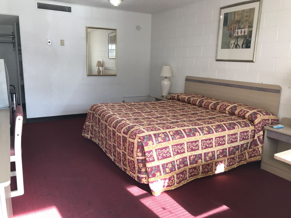 SuperLodge Motel - photo 7