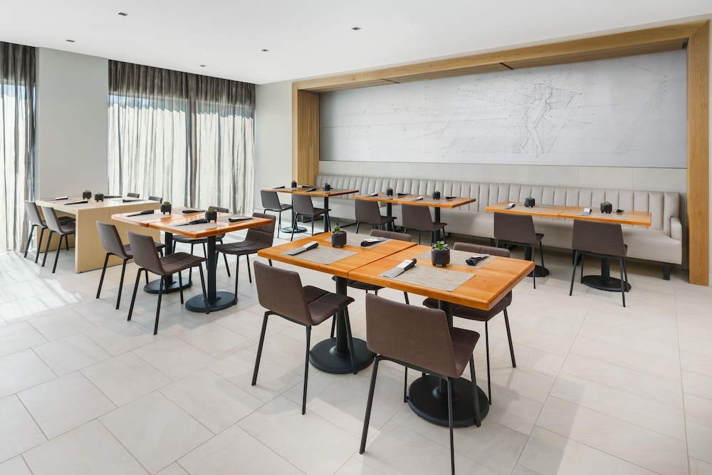 AC by Marriott Portland Beaverton - photo 16