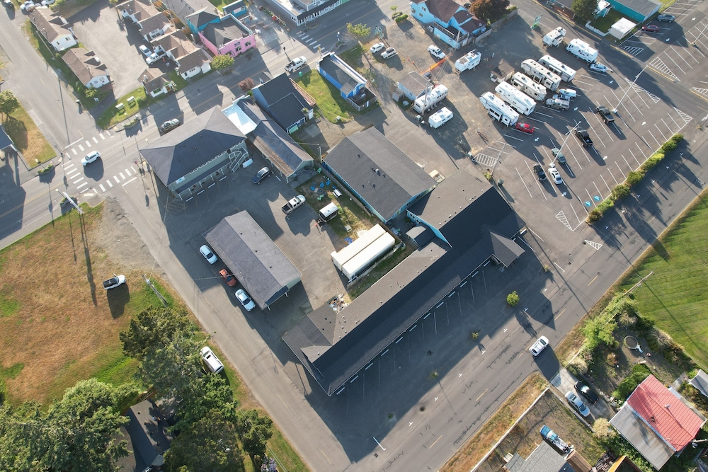 The Coastal Inn and Suites - photo 167