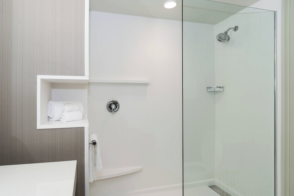 Courtyard By Marriott Fayetteville Fort Bragg Spring Lake - photo 19