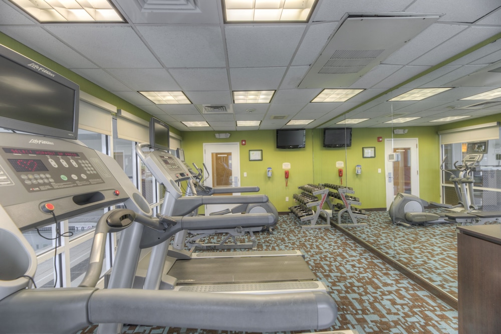 Fairfield Inn & Suites by Marriott Laramie - photo 19