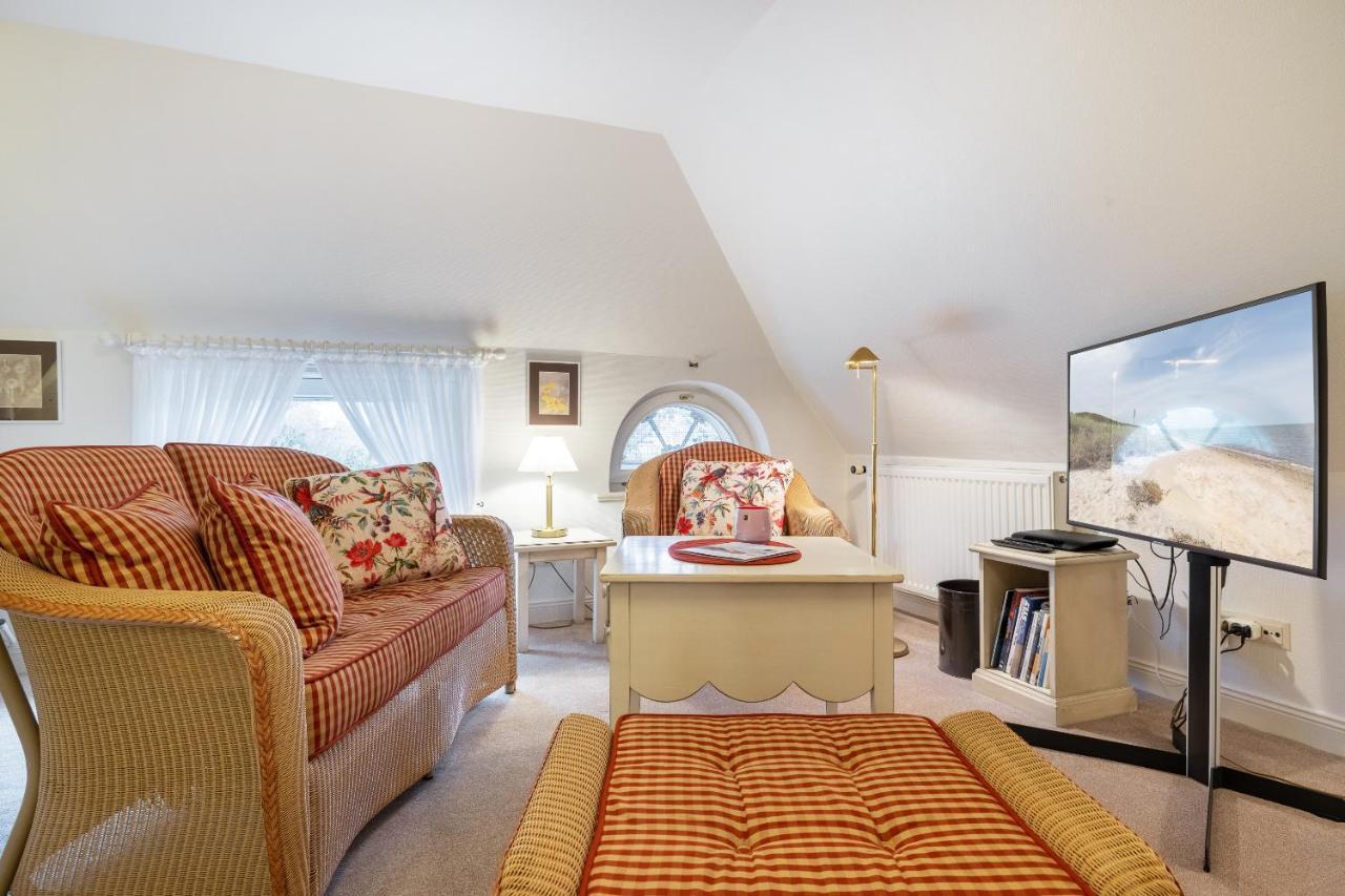 Haus Süderende — 4-Star Luxury Hotel in Keitum, Germany