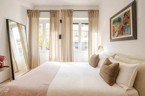 Design apartment in Risorgimento — 4-Star Luxury Hotel in Milan, Italy