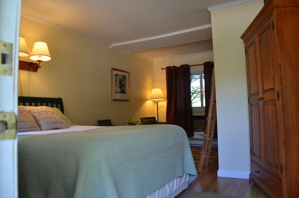 Cornwall Inn and Lodge - photo 27