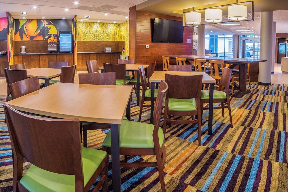 Fairfield Inn & Suites Wisconsin Dells - photo 17